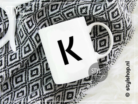mok met letter cijfer zwart wit modern koffiemok theemok